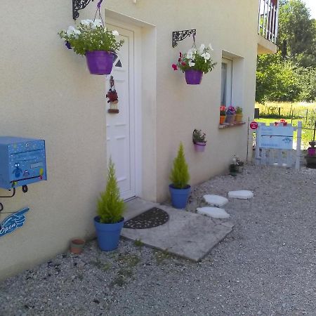 Douce Vallee Vaux-les-Saint-Claude Bagian luar foto